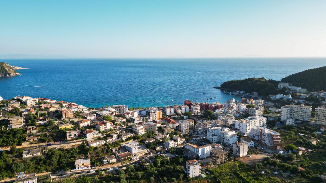 Mistral Inn Himare Exteriör bild